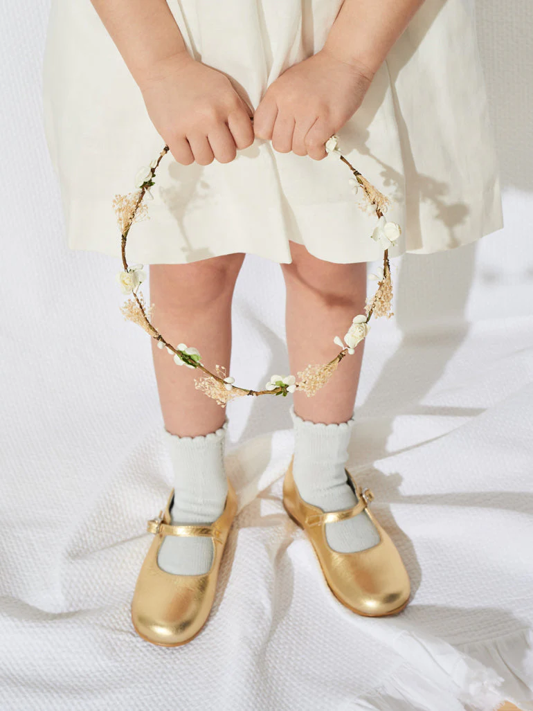 Ivory Vintage Floral Girl Hair Garland - Image 5