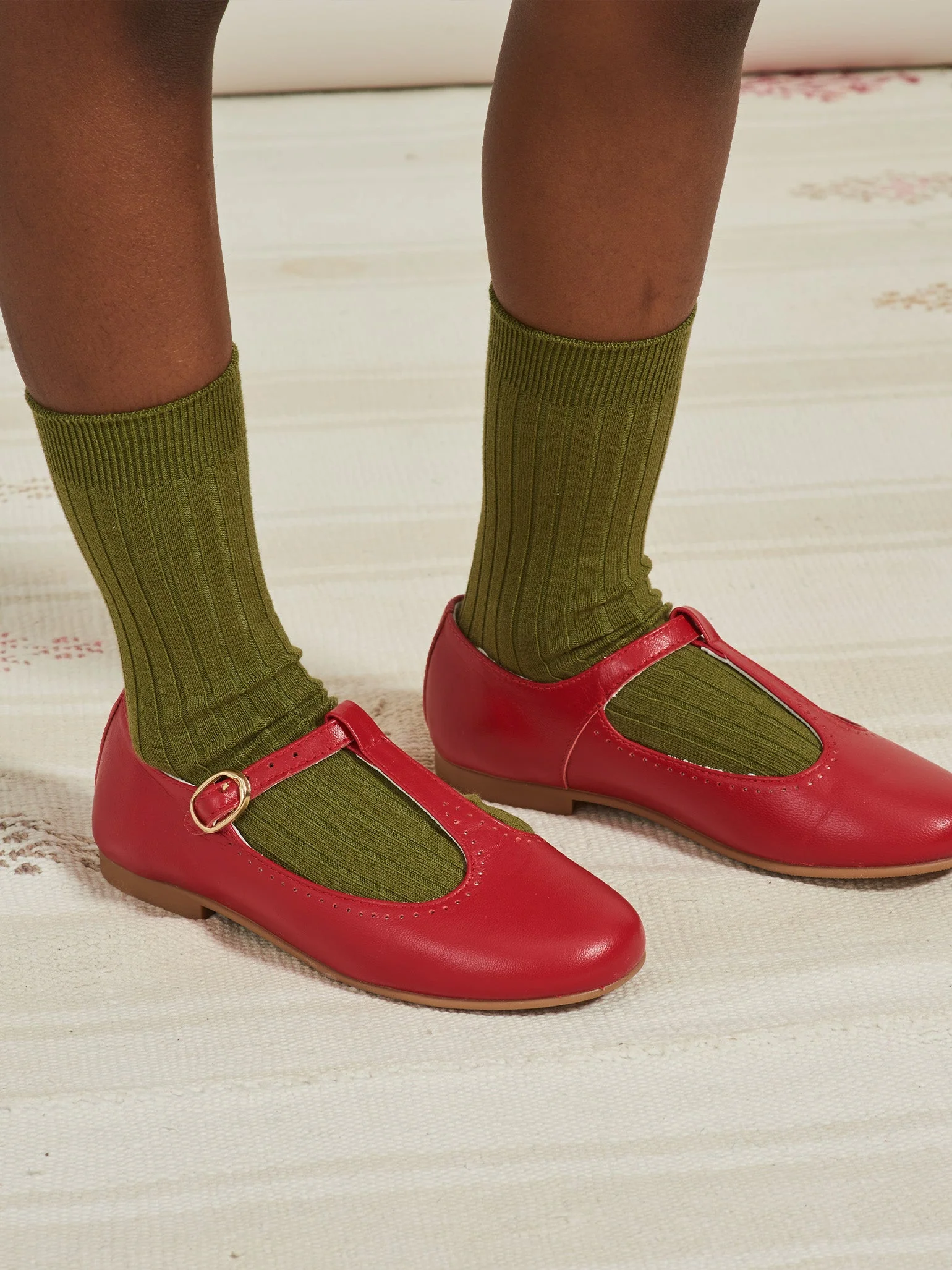 Olive Green Ribbed Short Kids Socks - Image 3