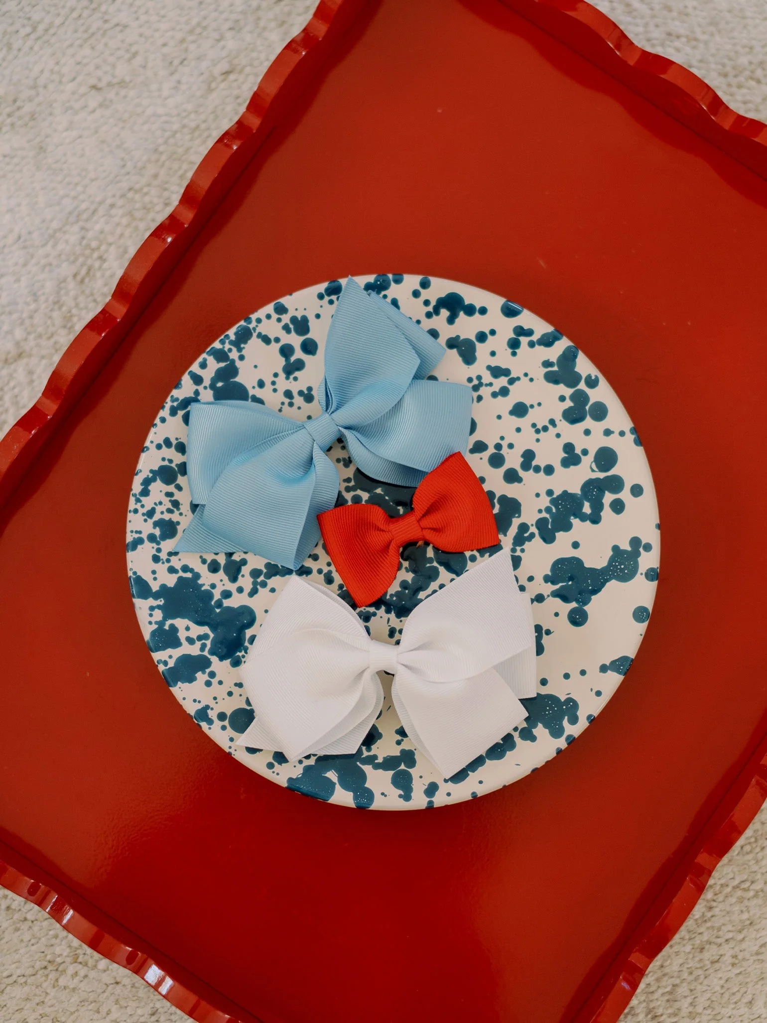 White Big Bow Girl Clip - Image 3