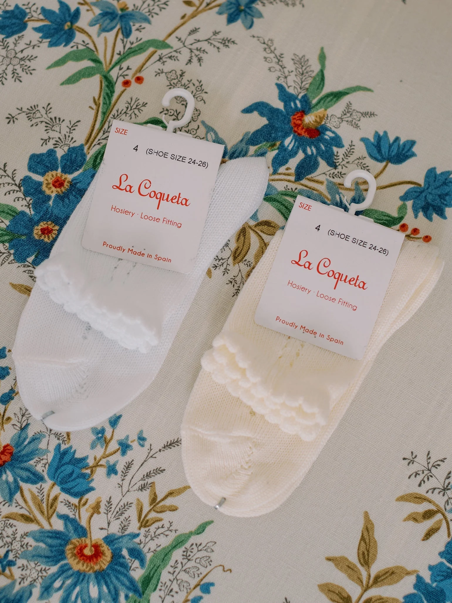 White Openwork Short Girl Socks - Image 6